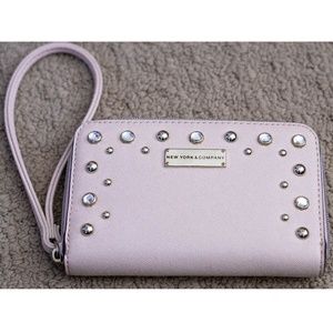NEW YORK & CO - Blush Clutch & Wristlet with Studs